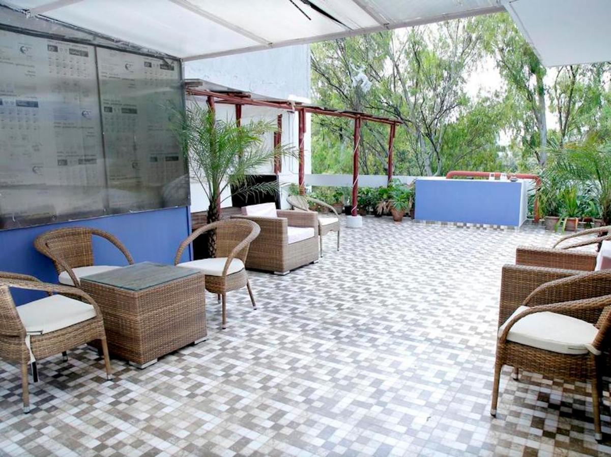 Maplewood Guest House, Neeti Bagh, New Delhiit Is A Boutiqu Guest House - Room 3 Exteriör bild